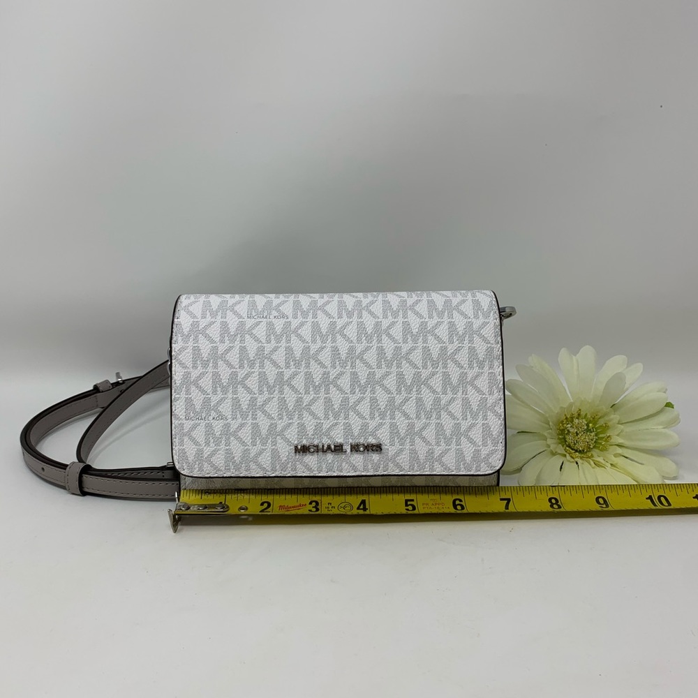 Michael Kors JST Medium MF Crossbody - Picture 2 of 8